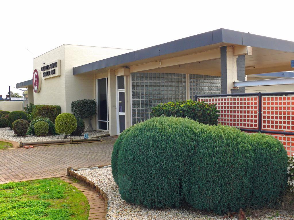 Charles Sturt Motor Inn West Wyalong Eksteriør billede