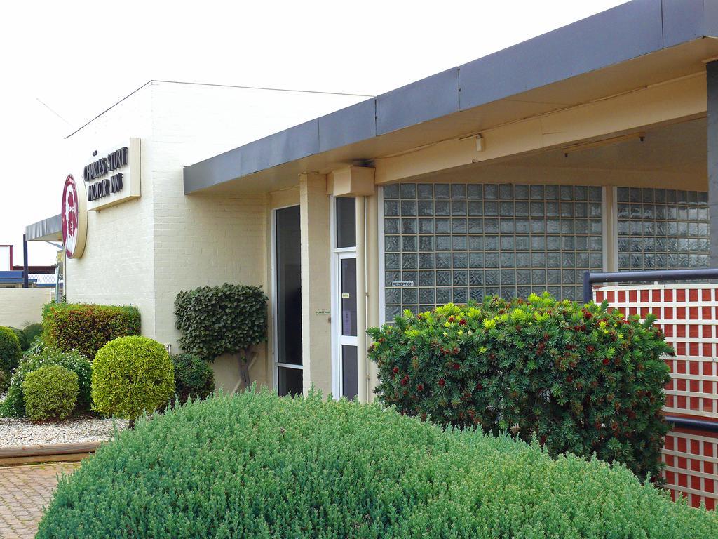 Charles Sturt Motor Inn West Wyalong Eksteriør billede